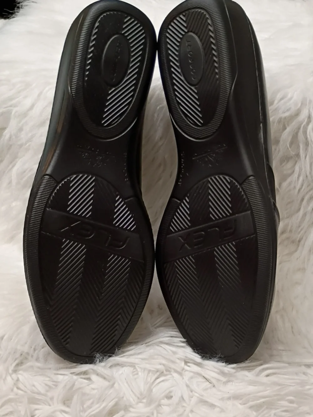New Lifestride Isabelle Loafer Black Slip-On Loafer Women's 9M